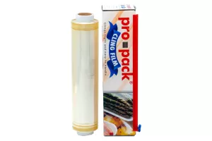 Folie alimentara 30 cm x 200 m, in cutie cu cutit